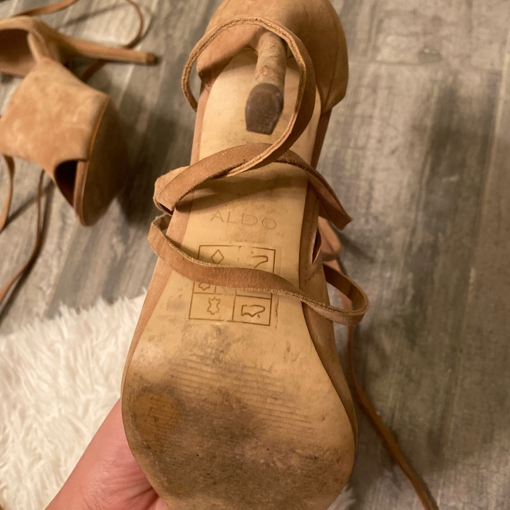 Aldo heels - Picture 5 of 7